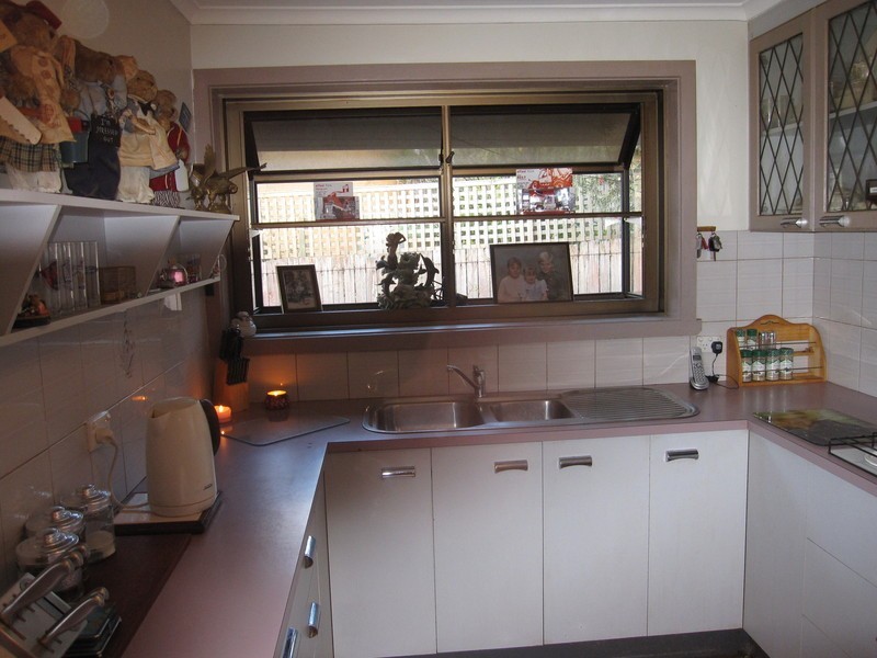 13 Wattle Crescent, Churchill VIC 3842