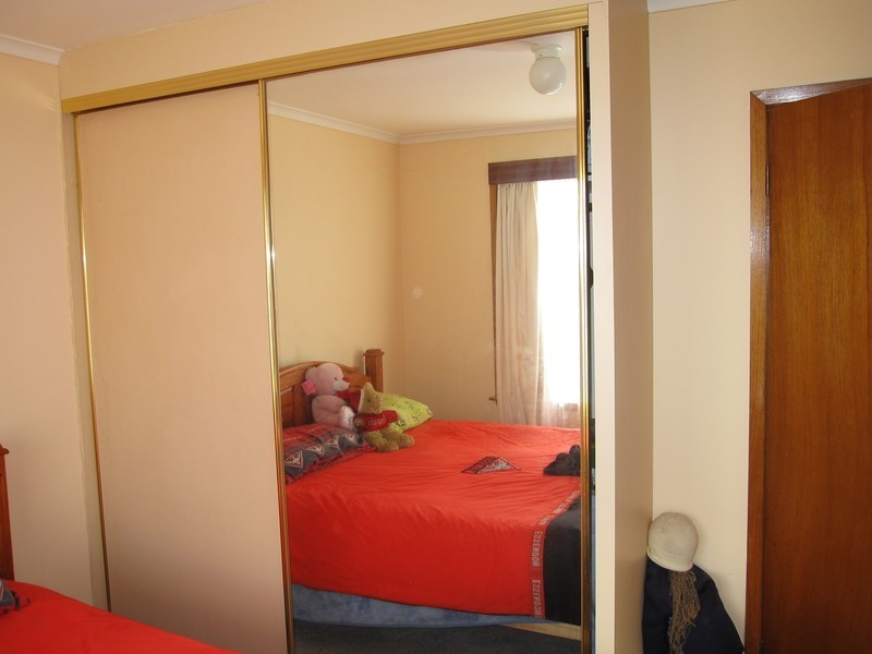 13 Wattle Crescent, Churchill VIC 3842