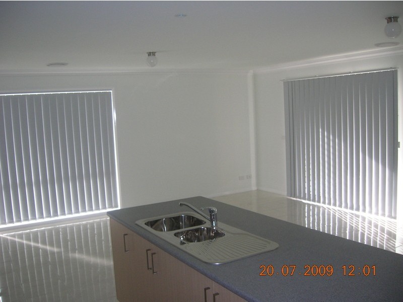 16 Cobon Court, Morwell VIC 3840