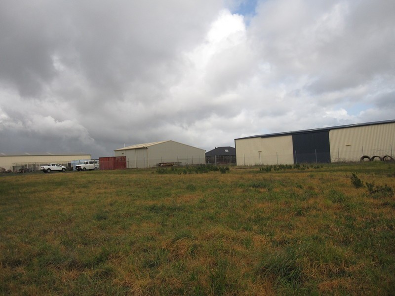 156 & 158 Crinigan Road, Morwell VIC 3840