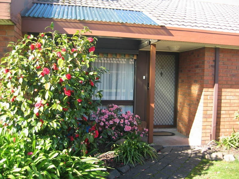 21 Cove Place, Morwell VIC 3840