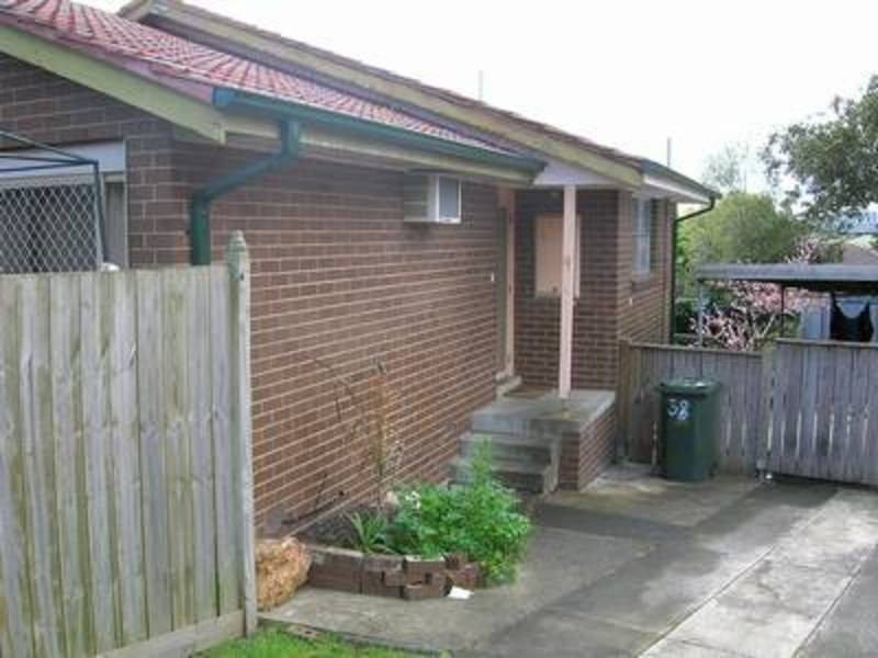 38 Williams Avenue, Churchill VIC 3842