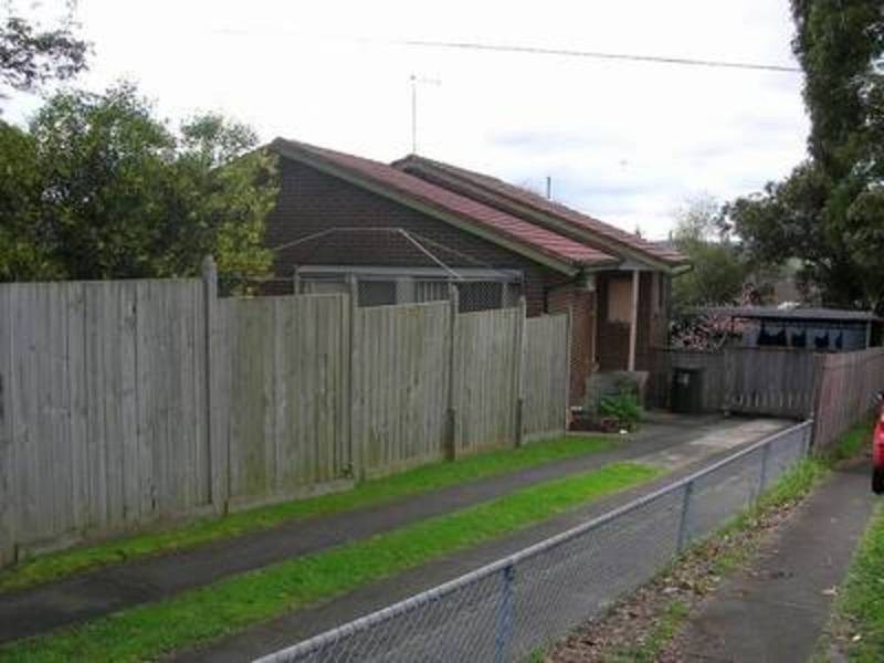 38 Williams Avenue, Churchill VIC 3842