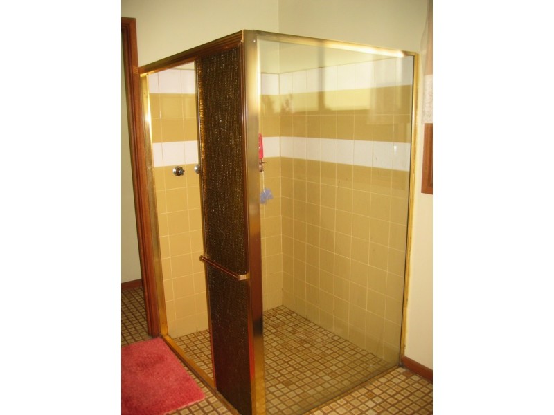 2/43 Waratah Drive, Morwell VIC 3840