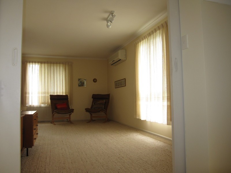 18 Latter Grove, Churchill VIC 3842