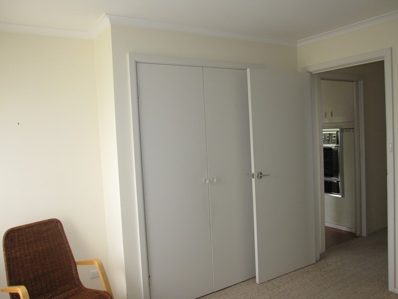 18 Latter Grove, Churchill VIC 3842