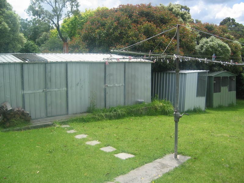 15 Dunbar Avenue, Morwell VIC 3840