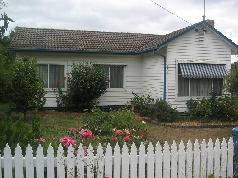 15 Langford Street, Morwell VIC 3840