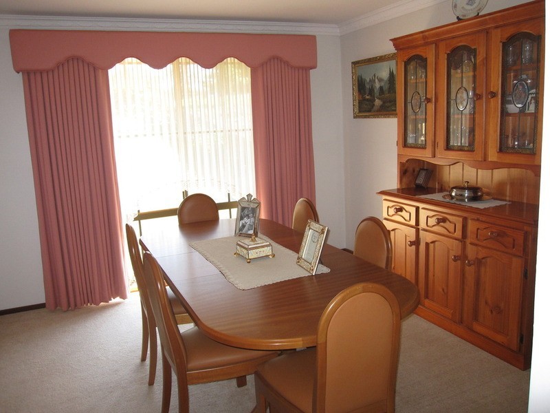 31 Giles Street, Mirboo North VIC 3871