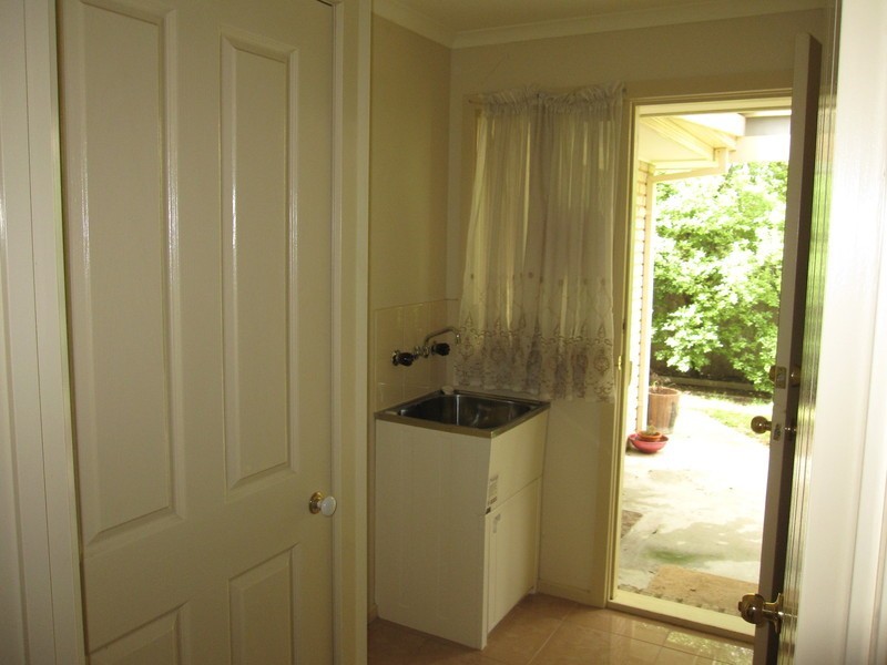 6 Noonga Place, Morwell VIC 3840