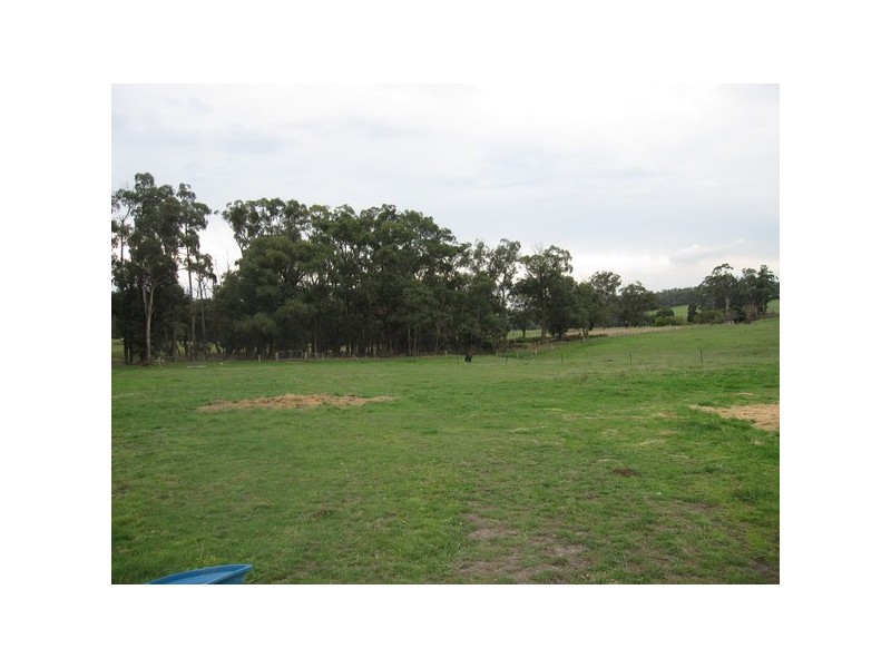 80 Schiebels Road, Yinnar VIC 3869