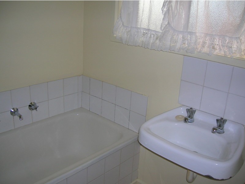 6 Blackwood Crescent, Churchill VIC 3842