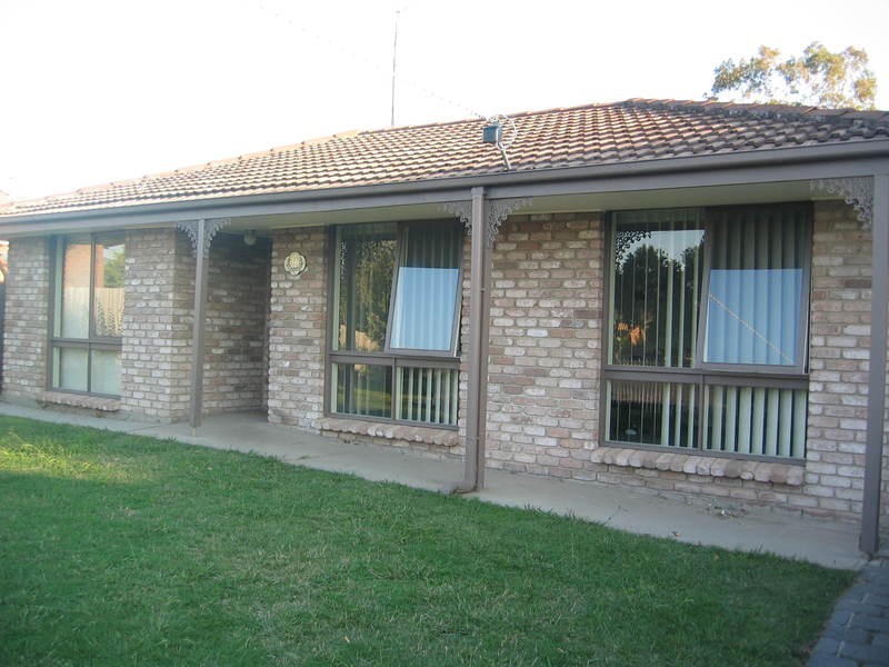 38 Waratah Drive, Morwell VIC 3840