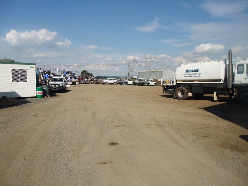 72 – 74 Centre Road & 103 – 105 Alexanders Road, Morwell VIC 3840