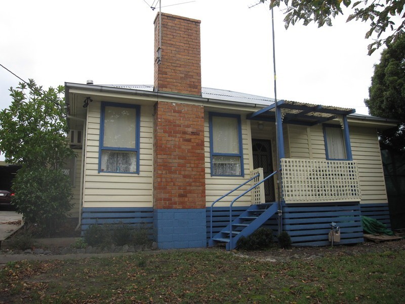 30 Cynthia Street, Morwell VIC 3840