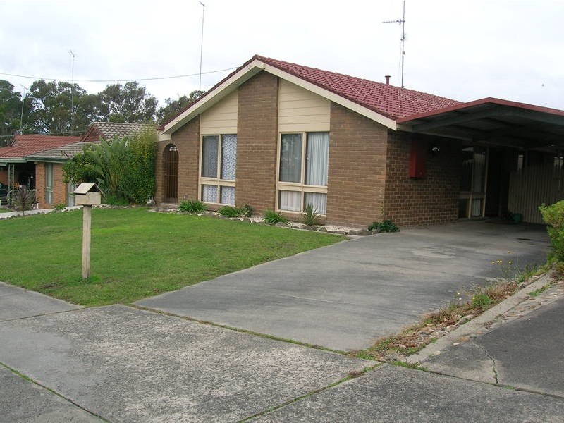 6 Catterick Avenue, Churchill VIC 3842