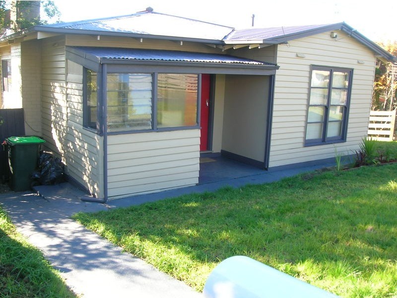 13 Catterick Street, Morwell VIC 3840