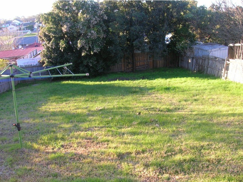 13 Catterick Street, Morwell VIC 3840