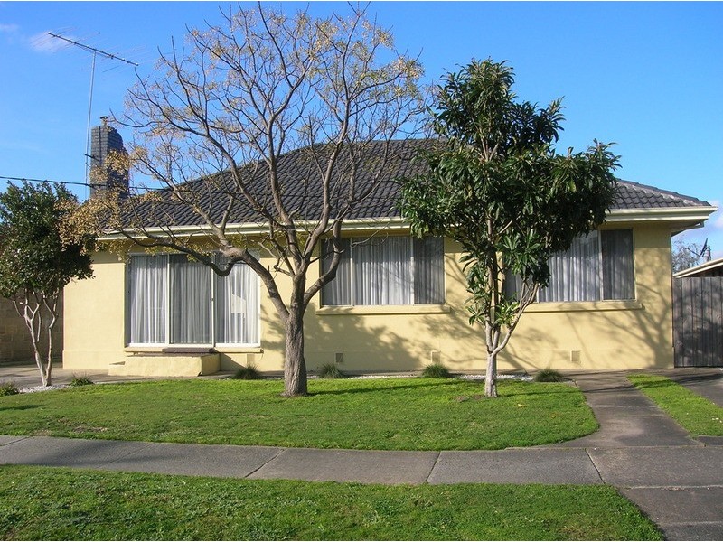 12 The Boulevard, Morwell VIC 3840