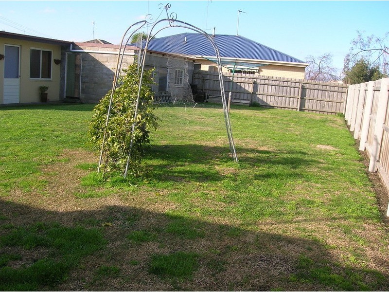 12 The Boulevard, Morwell VIC 3840