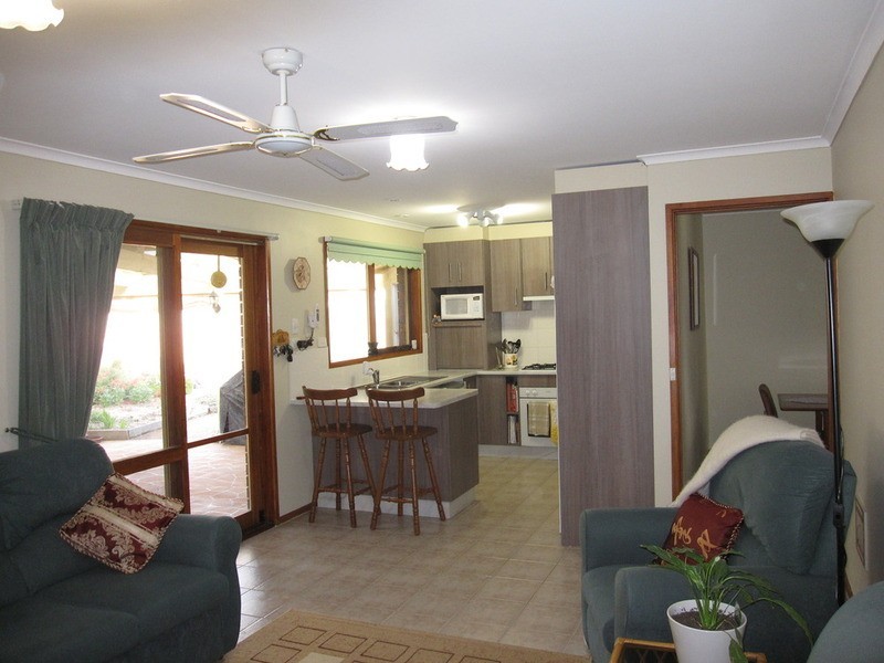 7 Giffard Court, Morwell VIC 3840