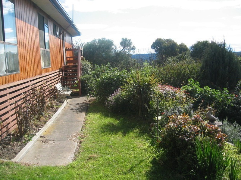 235 Banks Road, Gormandale VIC 3873