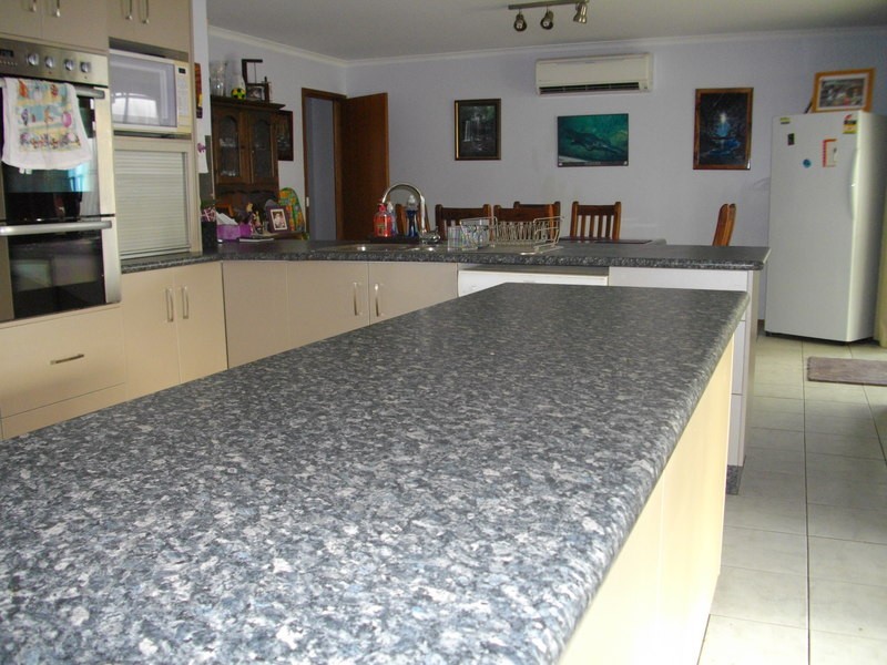 2 Wingan Way, Morwell VIC 3840