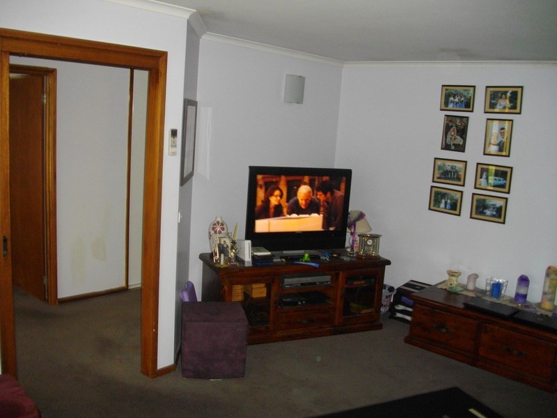 2 Wingan Way, Morwell VIC 3840
