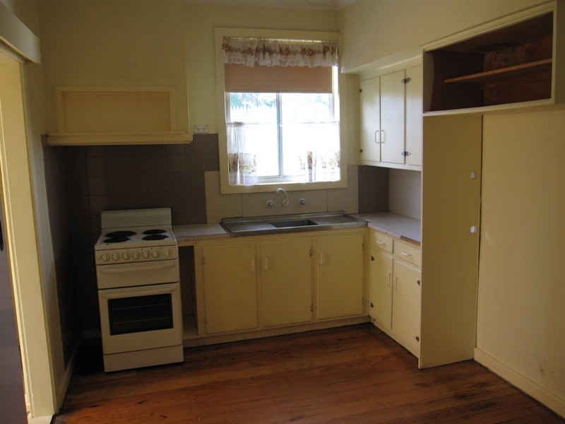 30 Cynthia Street, Morwell VIC 3840