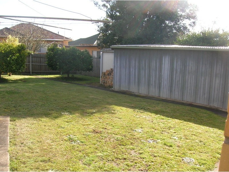 7 Wicks Crescent, Morwell VIC 3840