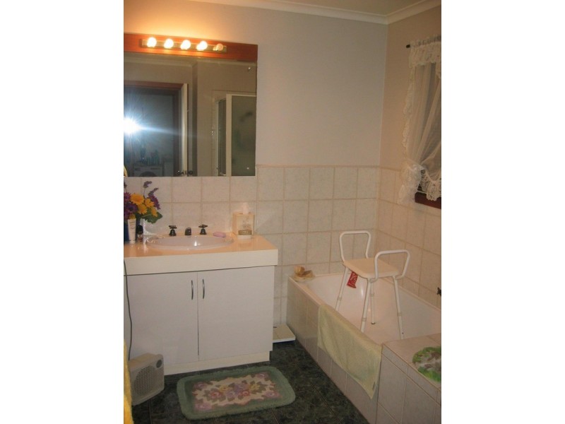 68 Dell Circuit, Morwell VIC 3840