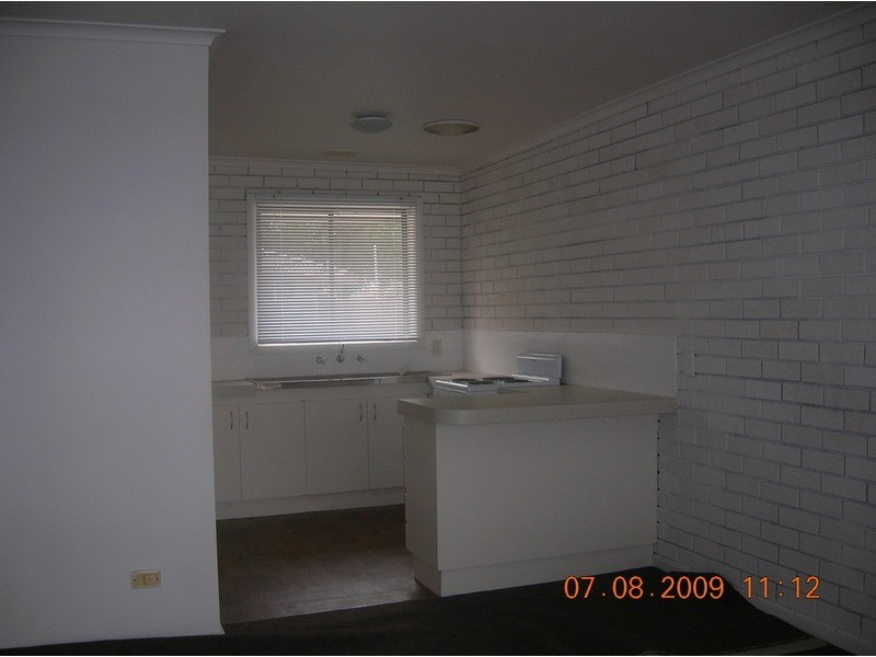 1/40-42 Bridle Road, Morwell VIC 3840