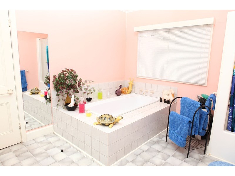 25 Stitchling Street, Carrajung VIC 3844