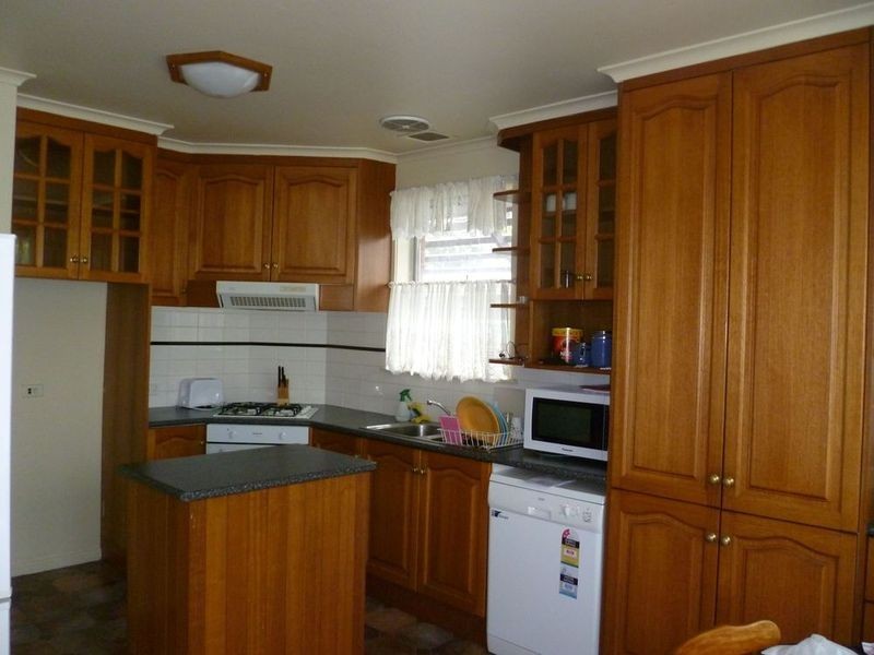 9 Daly Court, Churchill VIC 3842