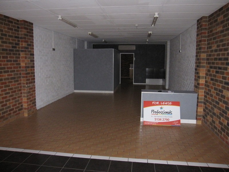 16 George Street, Morwell VIC 3840