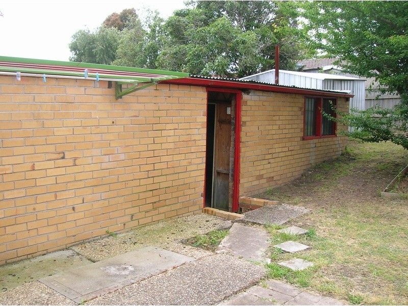 12 Heesom Crescent, Churchill VIC 3842