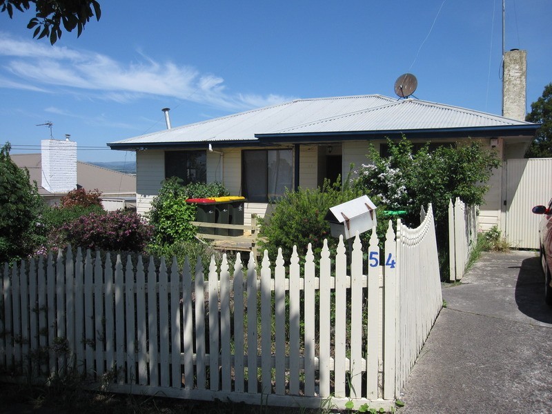 54 Dunbar Avenue, Morwell VIC 3840
