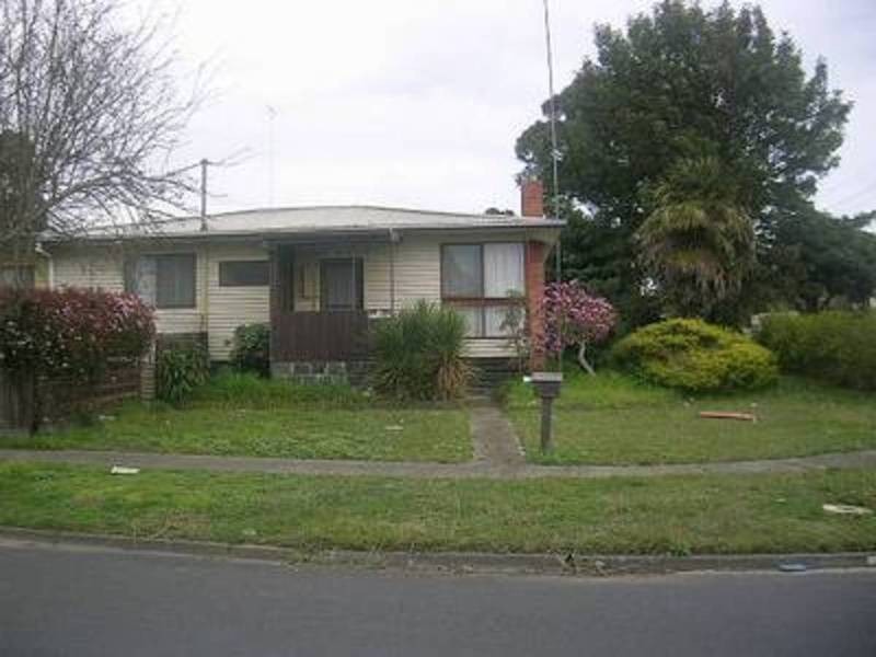 82 Churchill Road, Morwell VIC 3840
