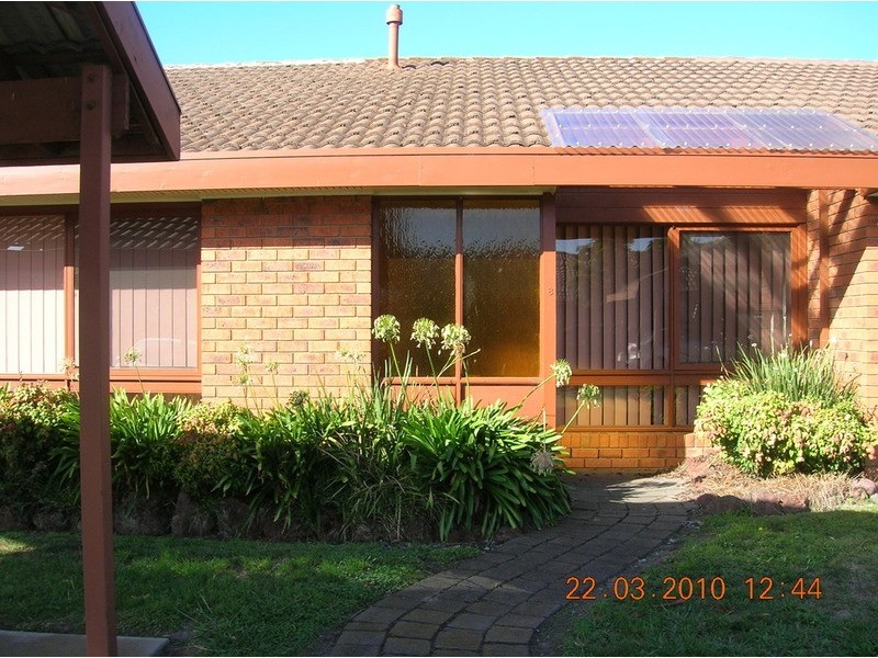 8 Strath Place, Morwell VIC 3840