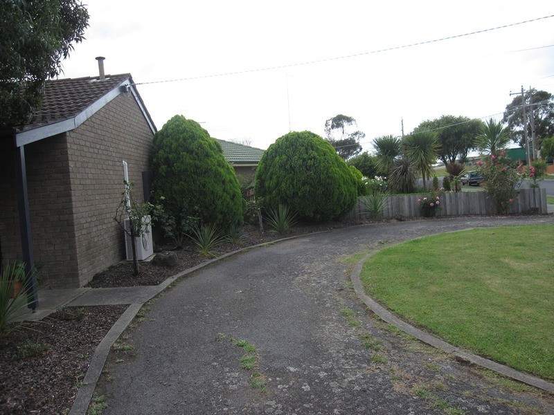 4 Wyung Drive, Morwell VIC 3840