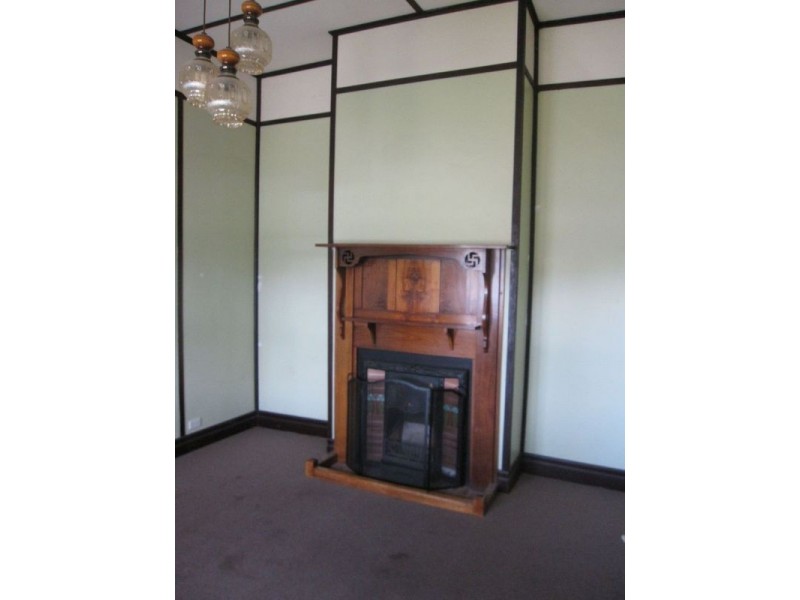 31 Hoyle Street, Morwell VIC 3840