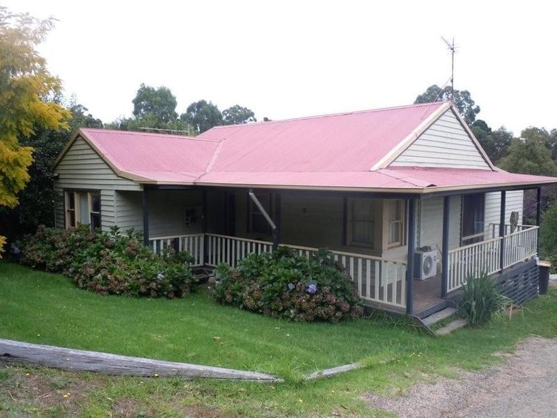 9-11 Thorpdale Road, Mirboo North VIC 3871