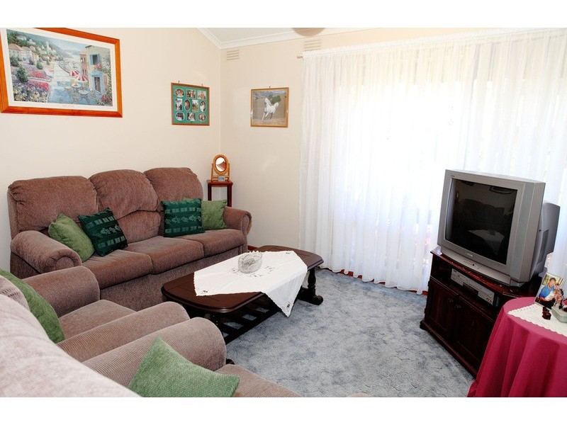 67 Dell Circuit, Morwell VIC 3840