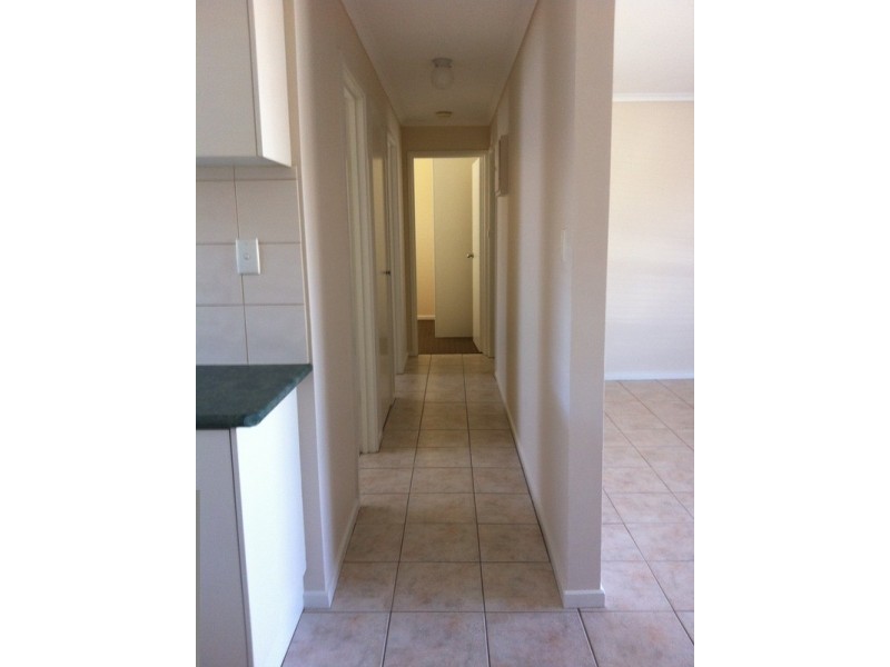 2/30 Spring Court, Morwell VIC 3840