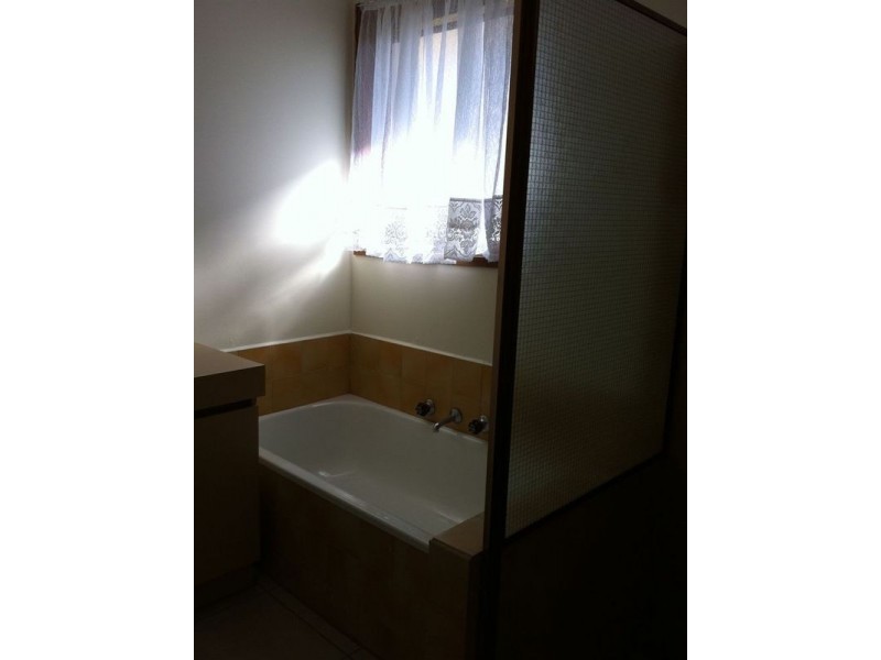 6/35 White Street, Morwell VIC 3840