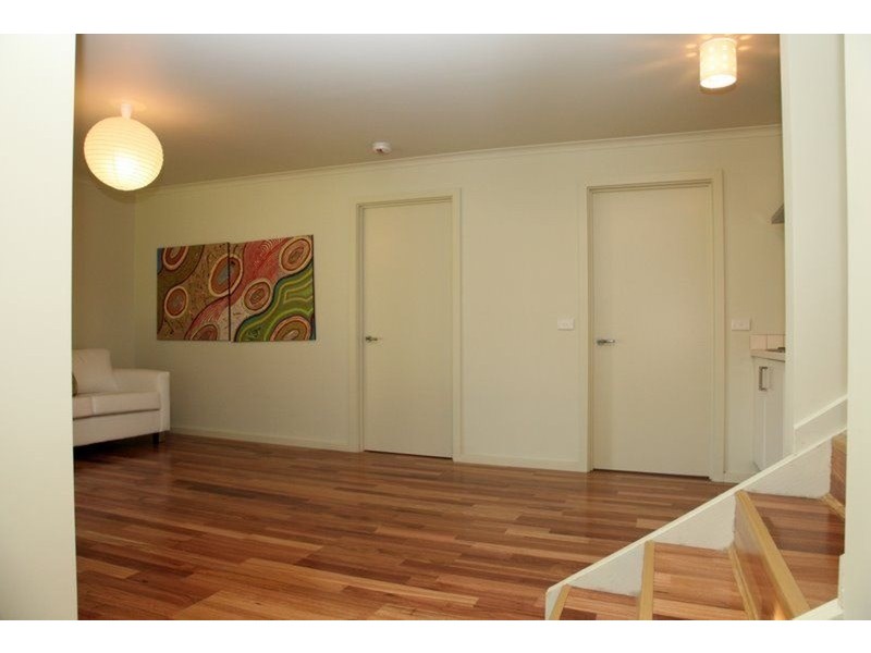 26 Railway Road, Mirboo North VIC 3871