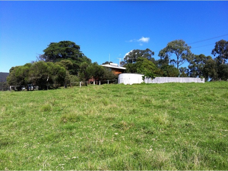 235 Banks Road, Gormandale VIC 3873