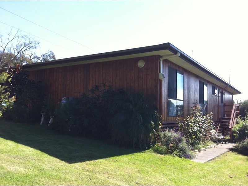 235 Banks Road, Gormandale VIC 3873