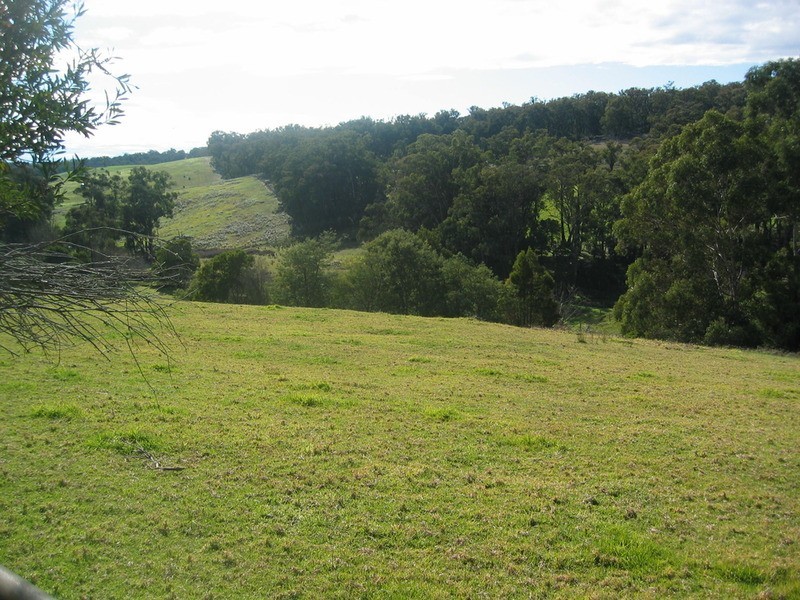 235 Banks Road, Gormandale VIC 3873