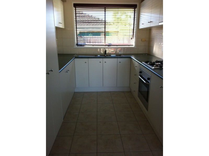 2/30 Spring Court, Morwell VIC 3840